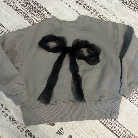 Zara Kids tulle bow crewneck sweatshirt taupe/black size 8/9 - Picture 1 of 4